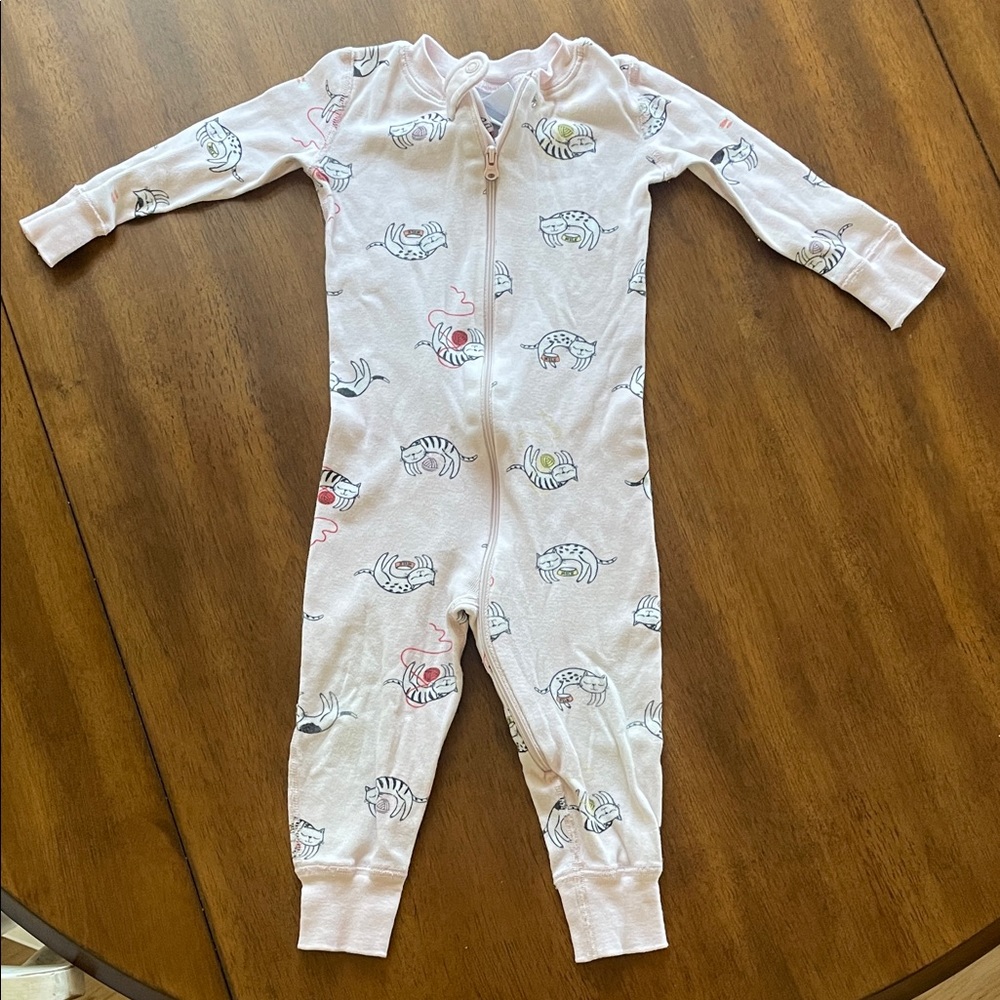 Hanna Andersson 18-24 months one piece kitty pjs